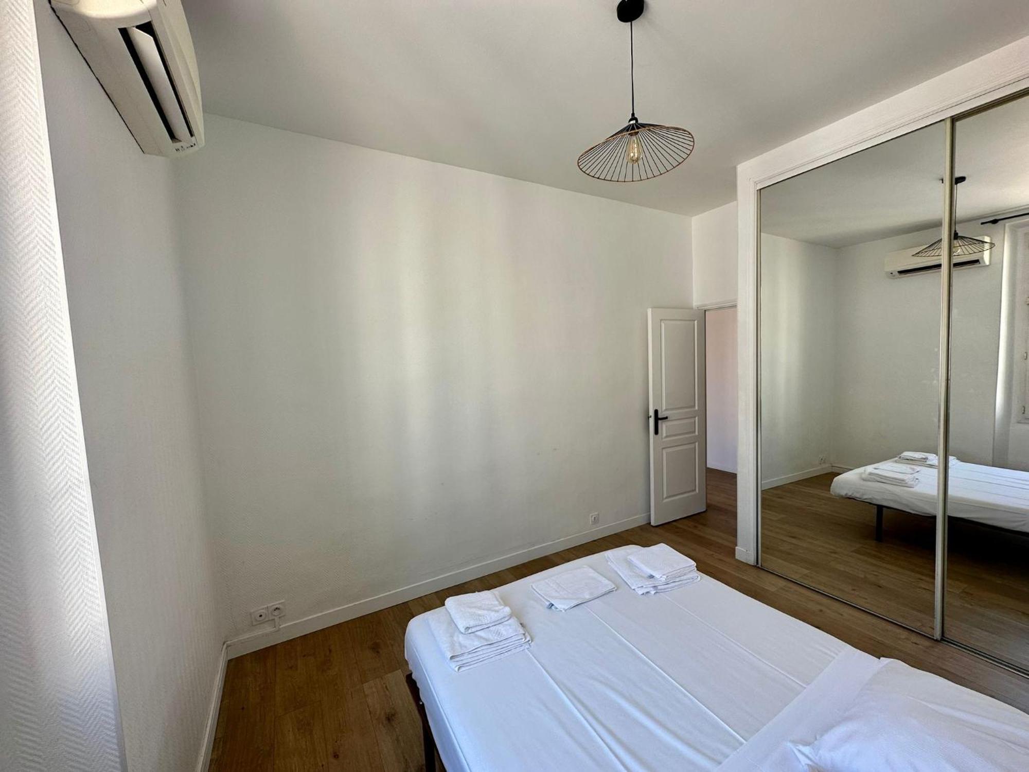Appartement à Meyerbeer *