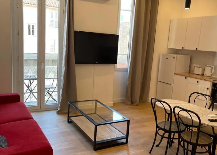 Appartement À Meyerbeer